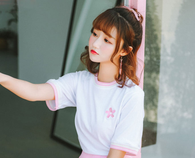 定制服装选择刺绣工艺须知